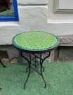 Mosaikkbord i grønt    thumbnail